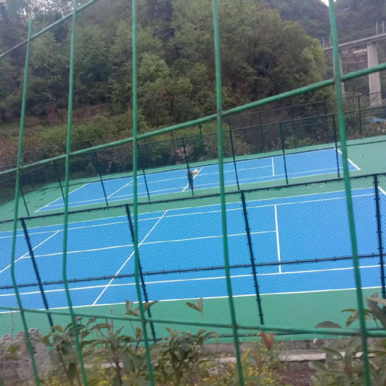 硅pu球場和丙烯酸球場優缺點對比